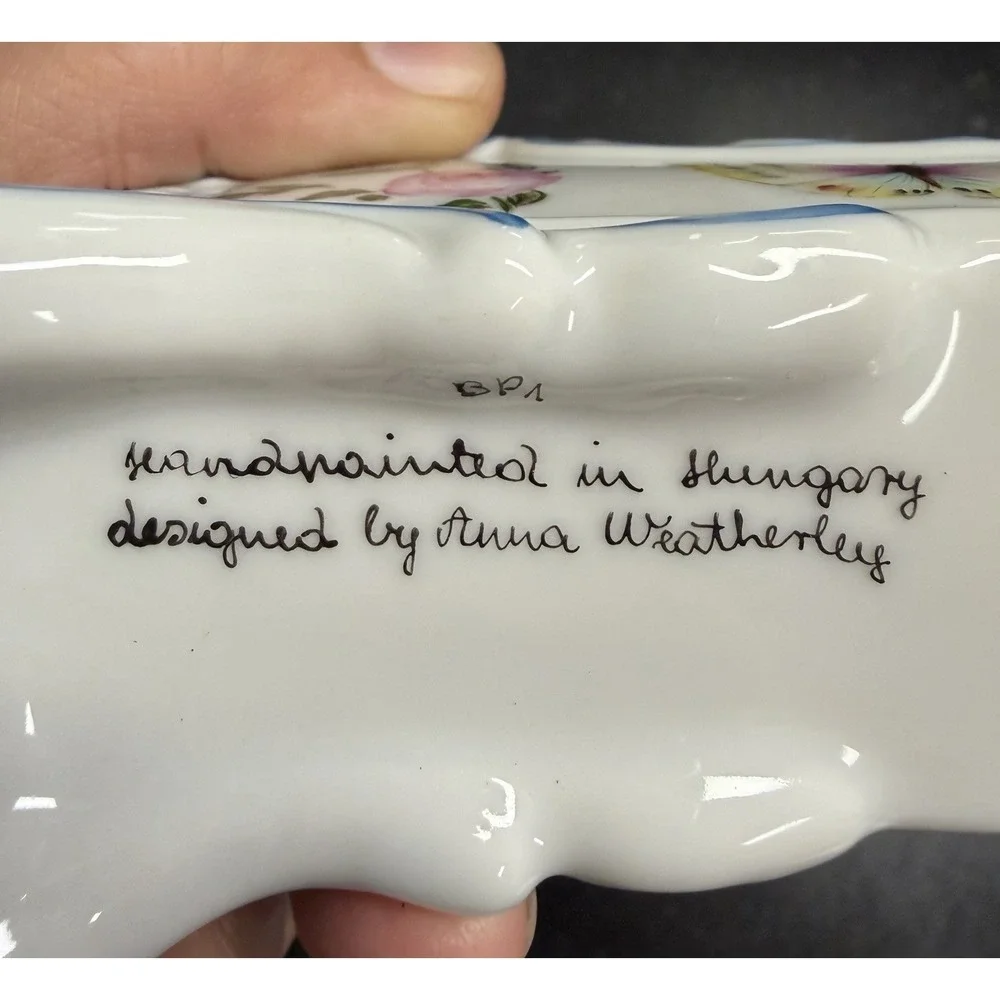 Anna Weatherley Hand Painted Porcelain Letter‎ Mail Napkin Holder Hungary BP1
